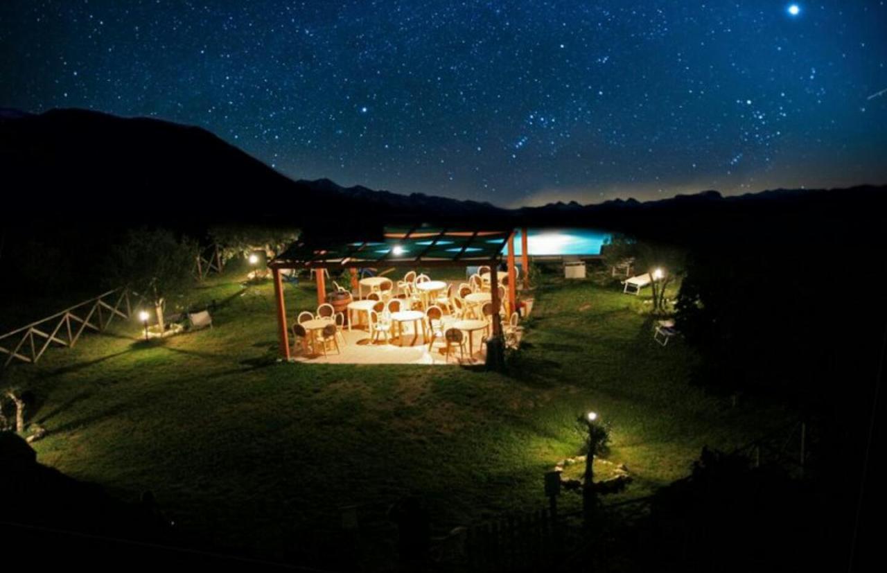 פוליניו Agriturismo San Martino מראה חיצוני תמונה
