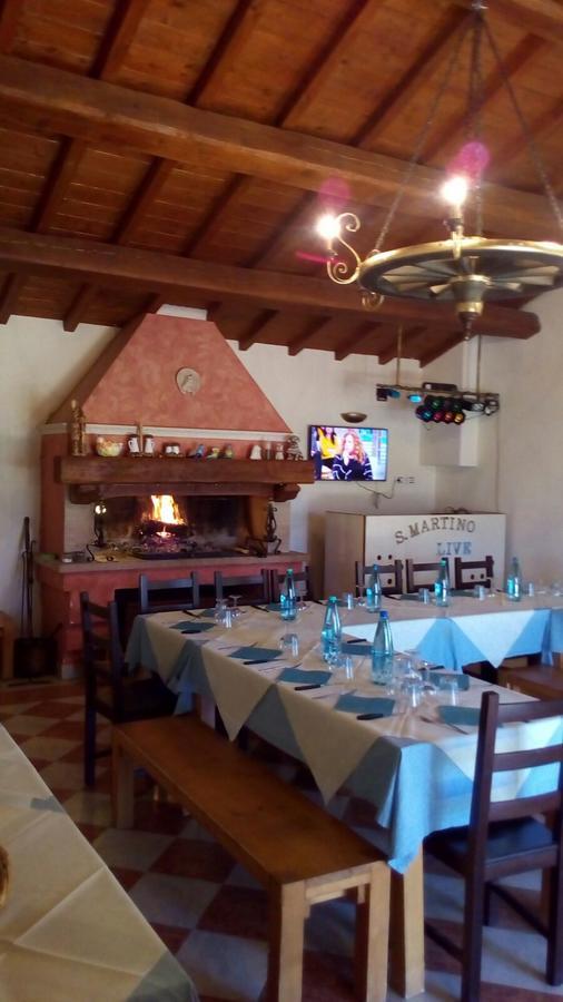 פוליניו Agriturismo San Martino מראה חיצוני תמונה