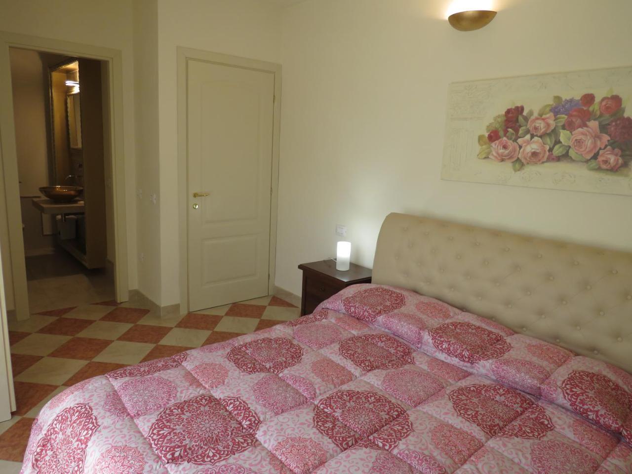 פוליניו Agriturismo San Martino מראה חיצוני תמונה